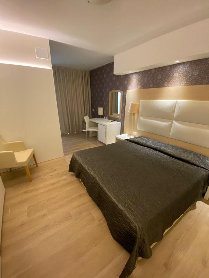 Hotel Conca Verde Линьяно-Саббьядоро Экстерьер фото