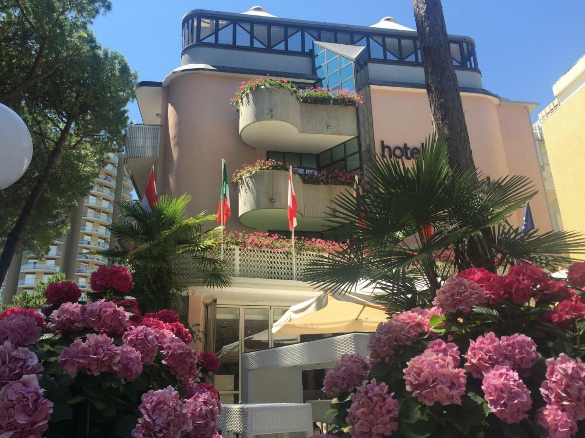 Hotel Conca Verde Линьяно-Саббьядоро Экстерьер фото